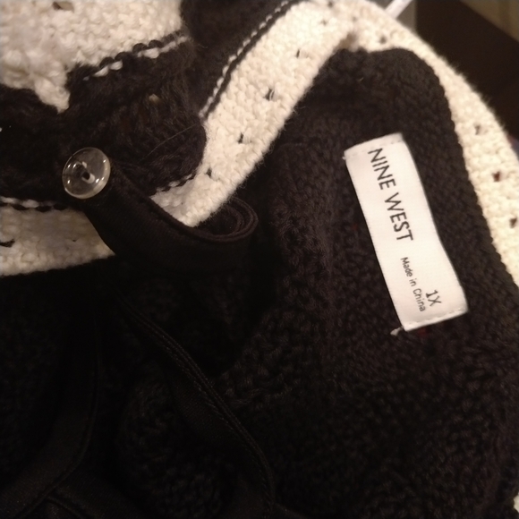 Nine West Crochet Tie Waist Maxi Dress - Picture 4 of 11